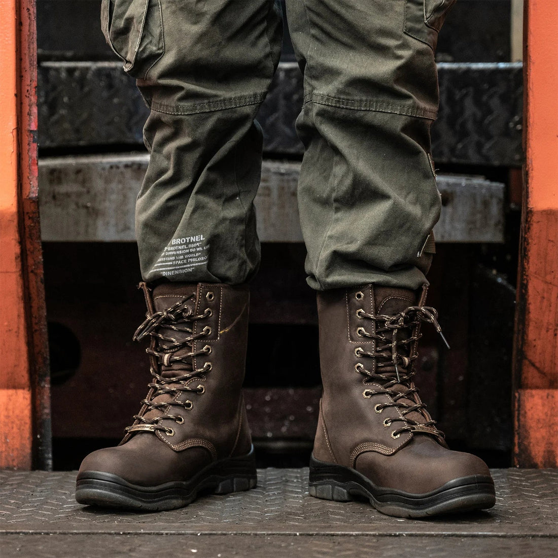 Custom Crazy Horse Leather Safety Boots EN20345 S3 Steel Toe Long Lasting for Mining Oil Field Worker in Summer Autumn Season Shield Tread