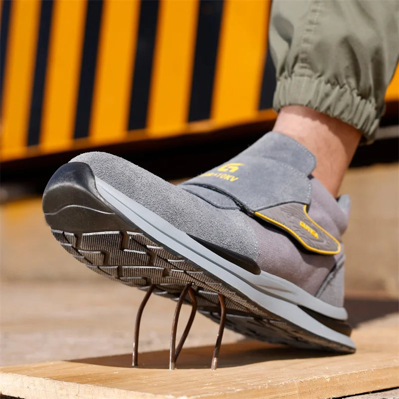 Lightweight Insulated Work Shoes: Anti-Smash, Men's Safety Shield Tread