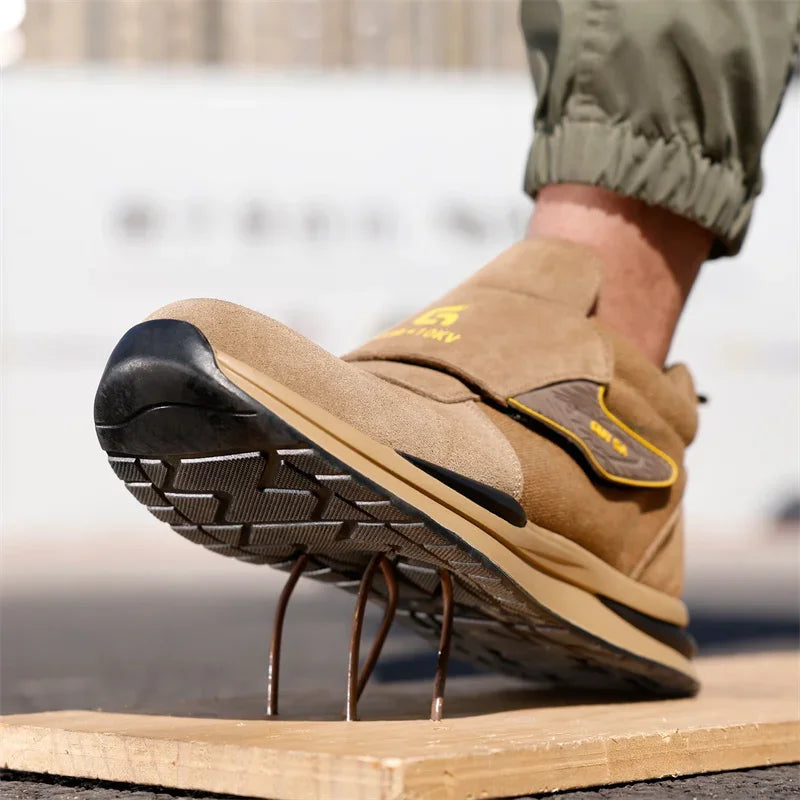 Lightweight Insulated Work Shoes: Anti-Smash, Men's Safety Shield Tread